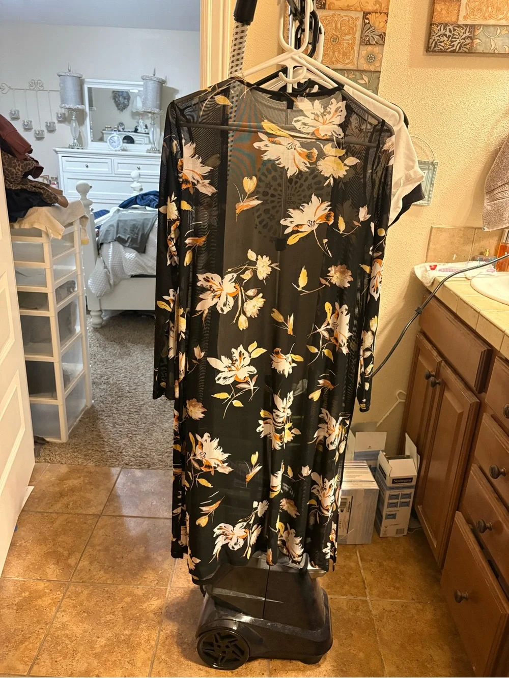 iris sheer open